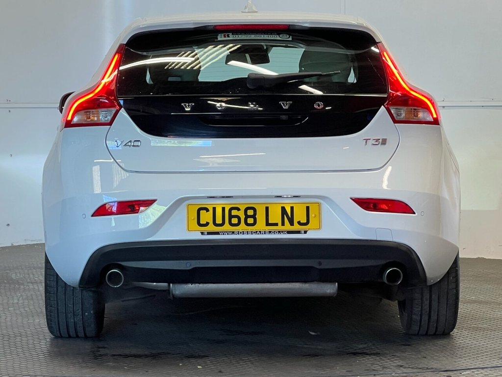 Used Volvo V40 2018 for sale - 77383512: Photo 4