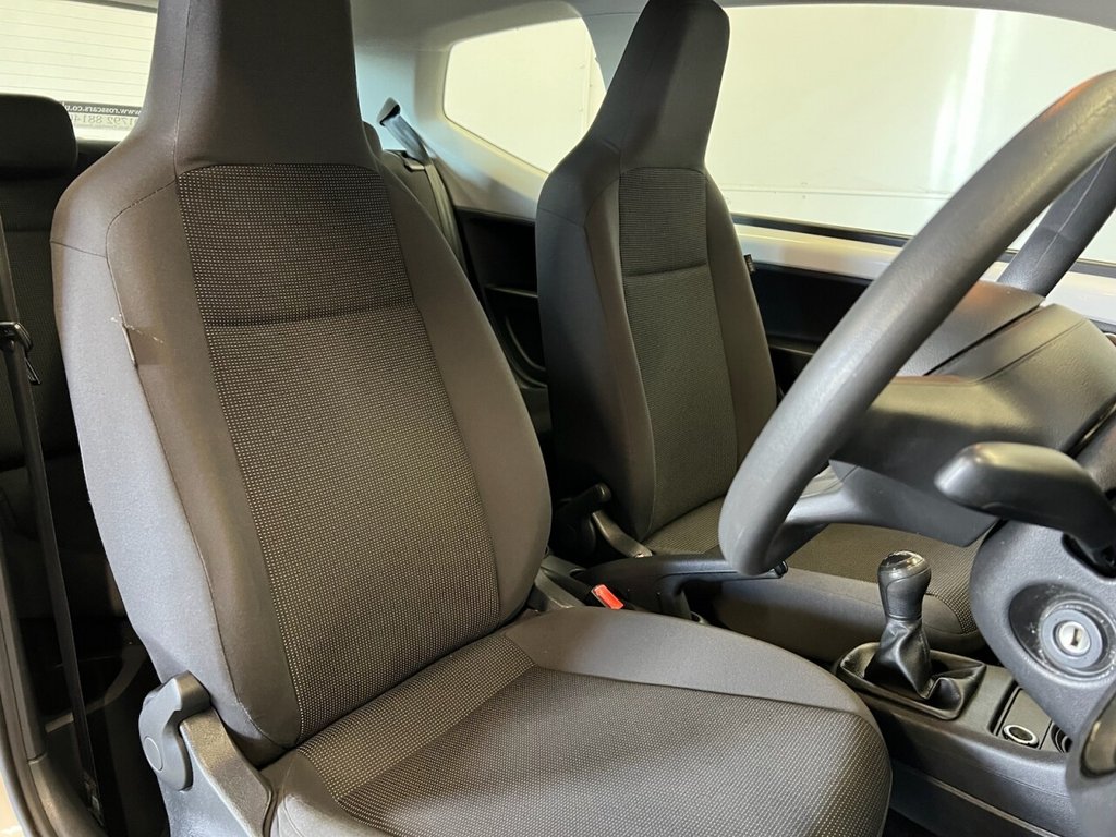 Used Volkswagen up! 2012 for sale - 78016772: Photo 18