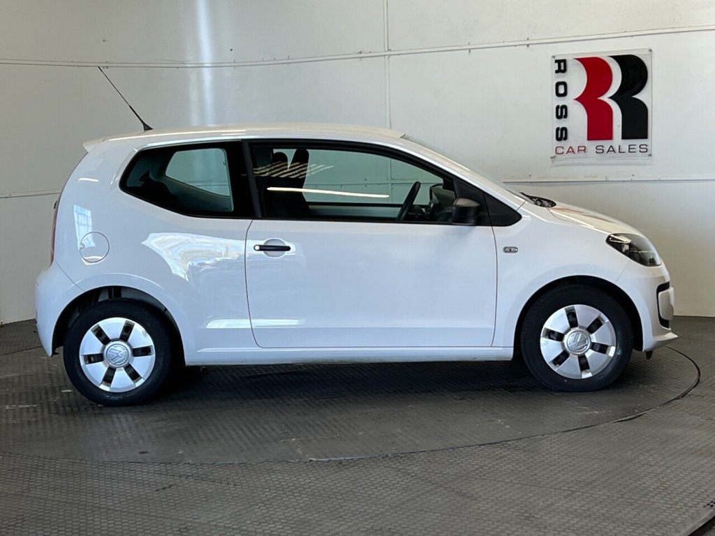 Used Volkswagen up! 2012 for sale - 78016772: Photo 2