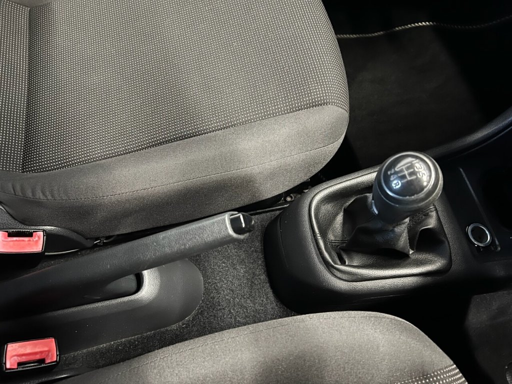 Used Volkswagen up! 2012 for sale - 78016772: Photo 21