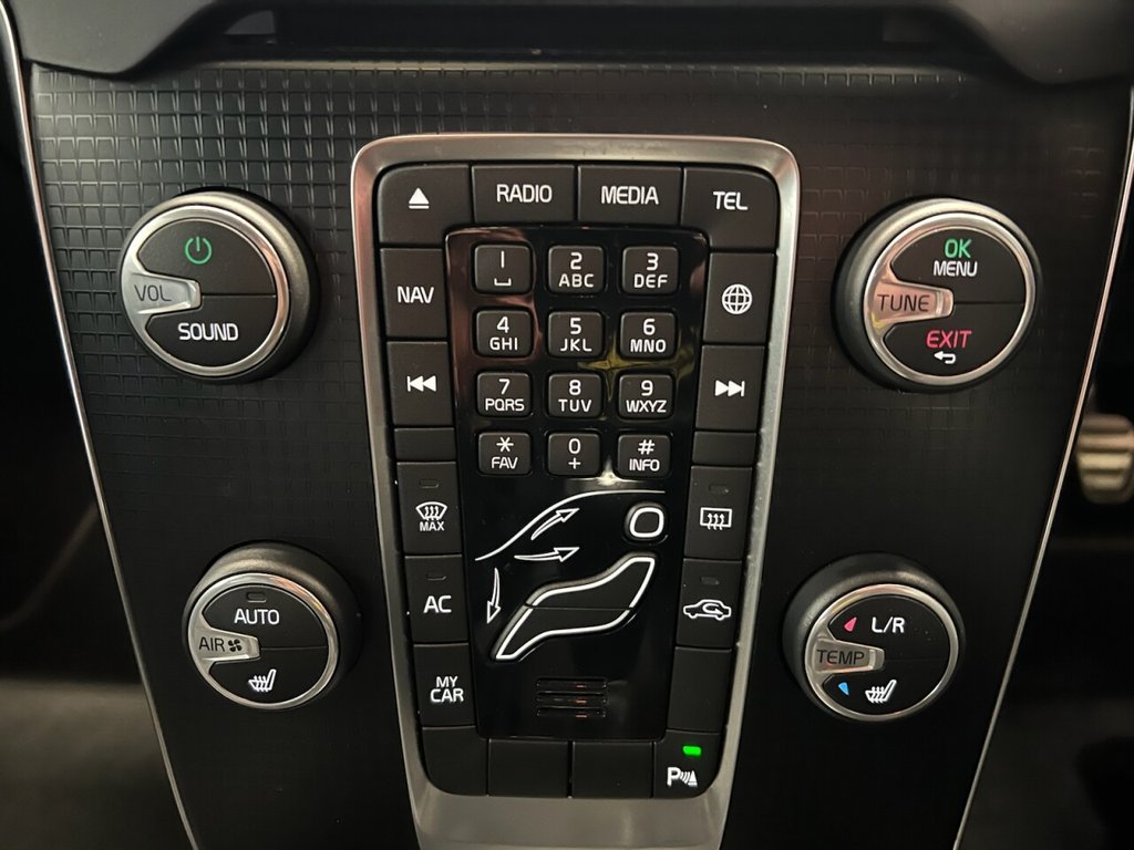 Used Volvo V40 2016 for sale - 77835413: Photo 22