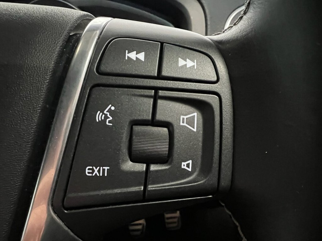 Used Volvo V40 2016 for sale - 77835413: Photo 27