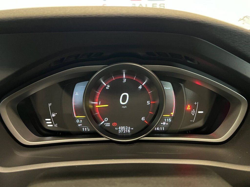 Used Volvo V40 2016 for sale - 77835413: Photo 28