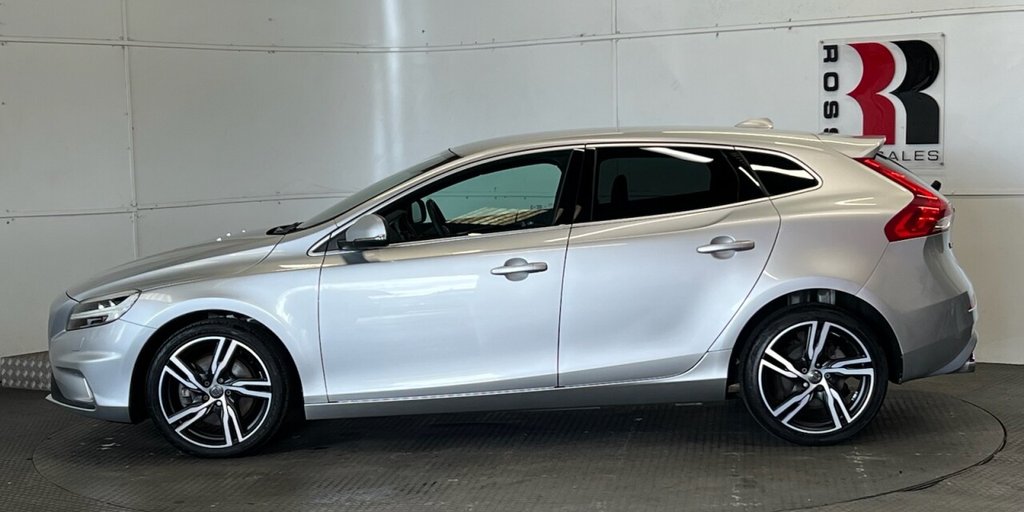 Used Volvo V40 2016 for sale - 77835413: Photo 6