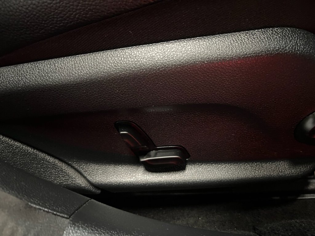 Used Mercedes-Benz C Class 2016 for sale - 76642244: Photo 25