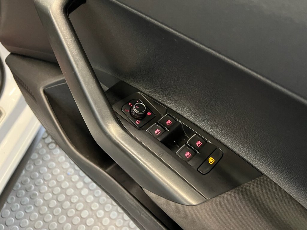 Used Volkswagen Polo 2019 for sale - 76029013: Photo 24