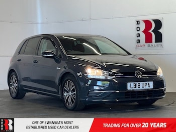 Used Volkswagen Golf 2018 for sale - 79438320: Photo