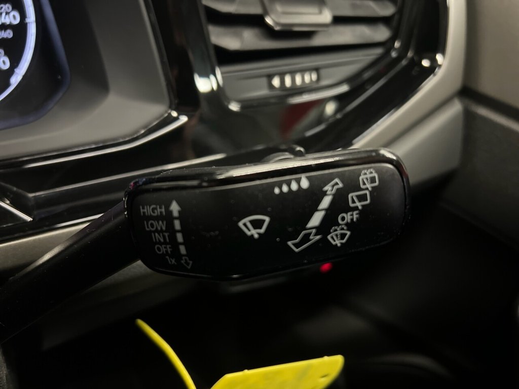 Used Volkswagen Polo 2018 for sale - 77720391: Photo 30