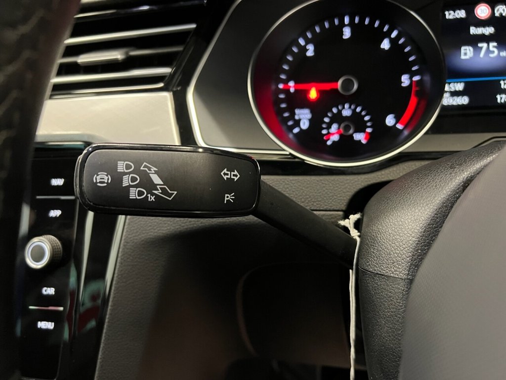 Used Volkswagen Passat 2021 for sale - 76590866: Photo 32