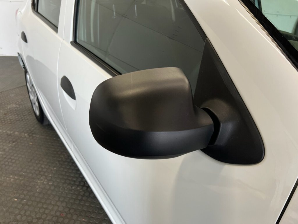 Used Dacia Sandero Stepway 2019 for sale - 78029986: Photo 10