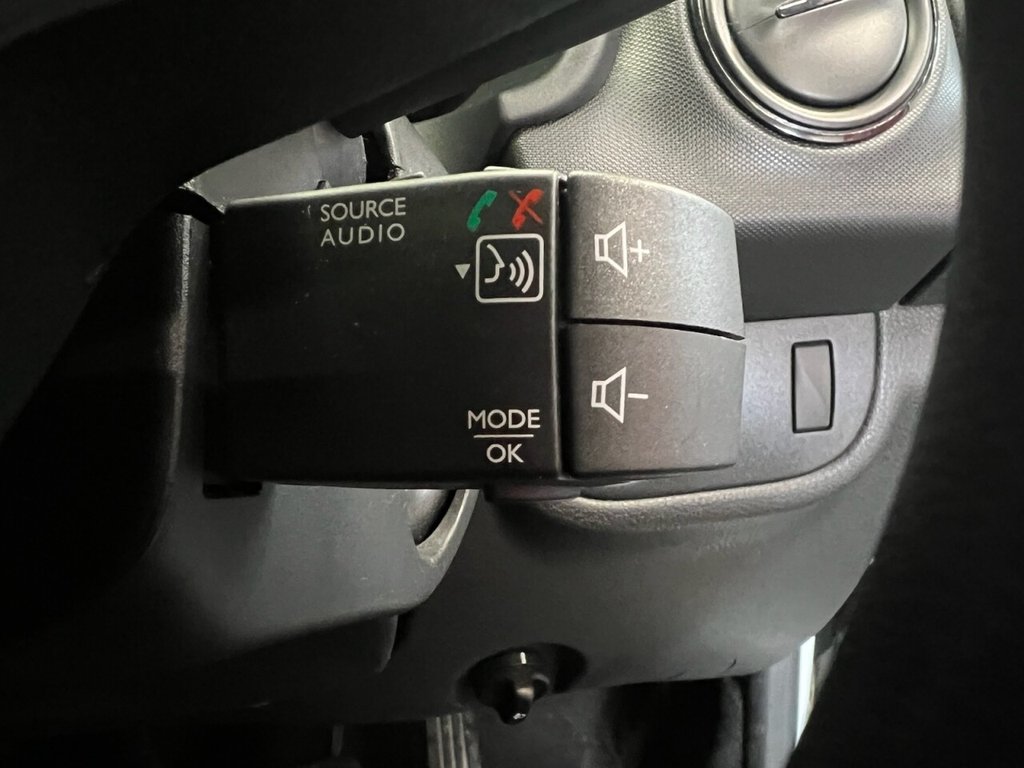 Used Dacia Sandero Stepway 2019 for sale - 78029986: Photo 27