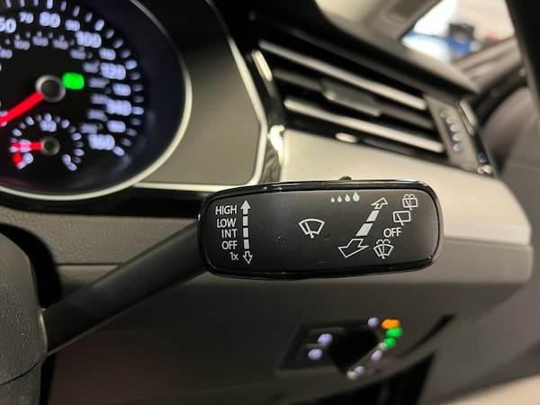 Used Volkswagen Passat 2021 for sale - 76291092: Photo 33