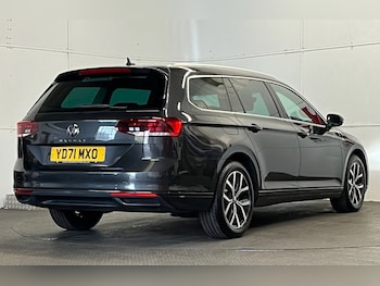 Used Volkswagen Passat 2021 for sale - 76291092: Photo 3