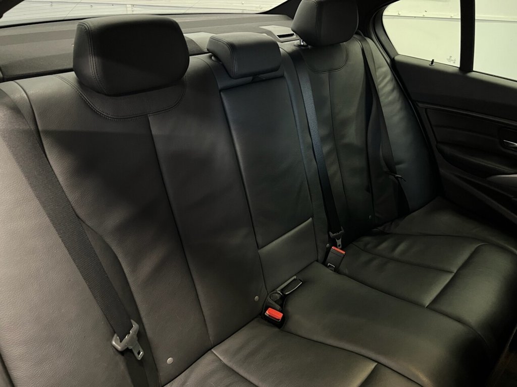 Used BMW 3 Series 2014 for sale - 76356133: Photo 17