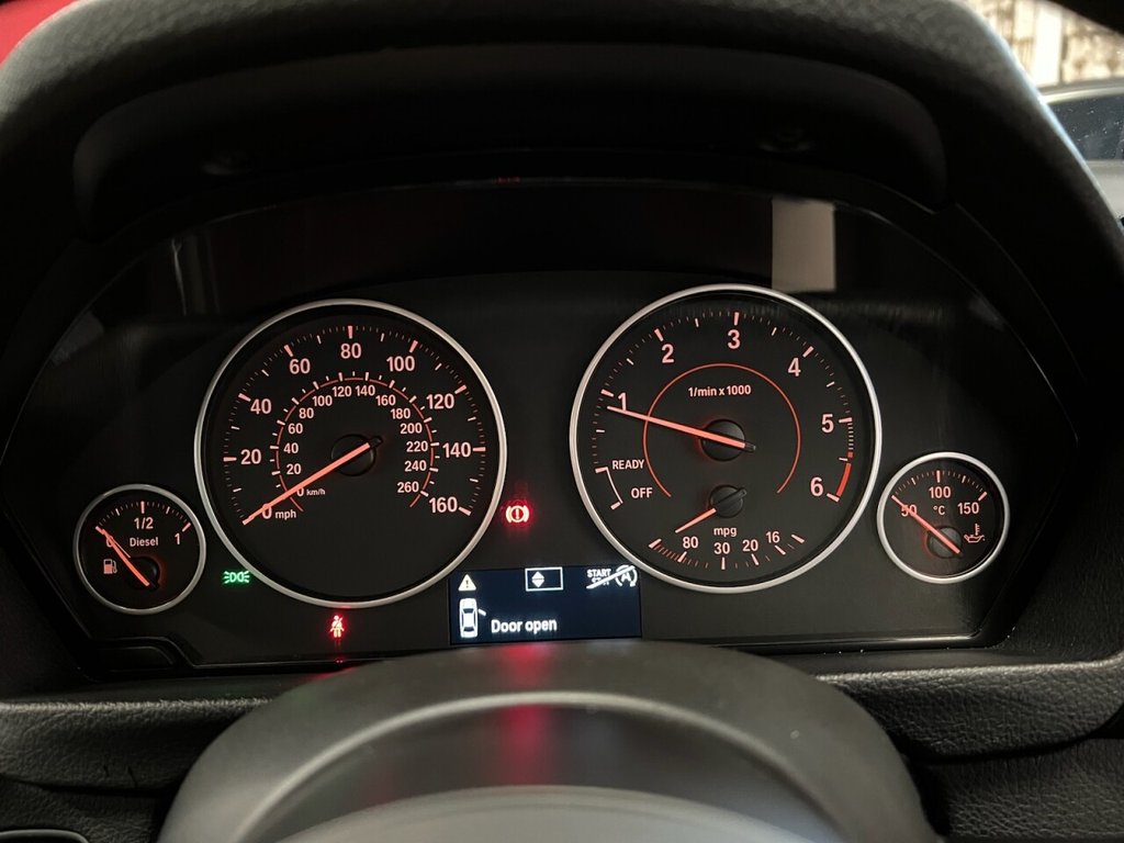 Used BMW 3 Series 2014 for sale - 76356133: Photo 28