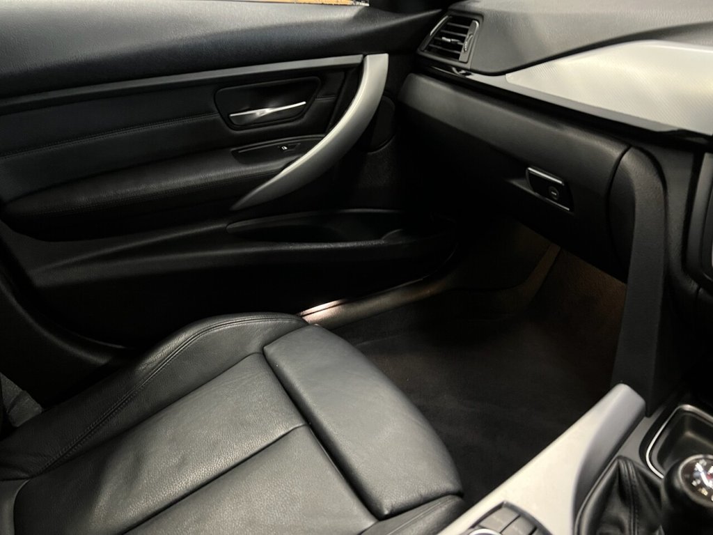 Used BMW 3 Series 2014 for sale - 76356133: Photo 33