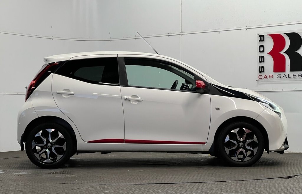 Used Toyota AYGO 2019 for sale - 76985836: Photo 2