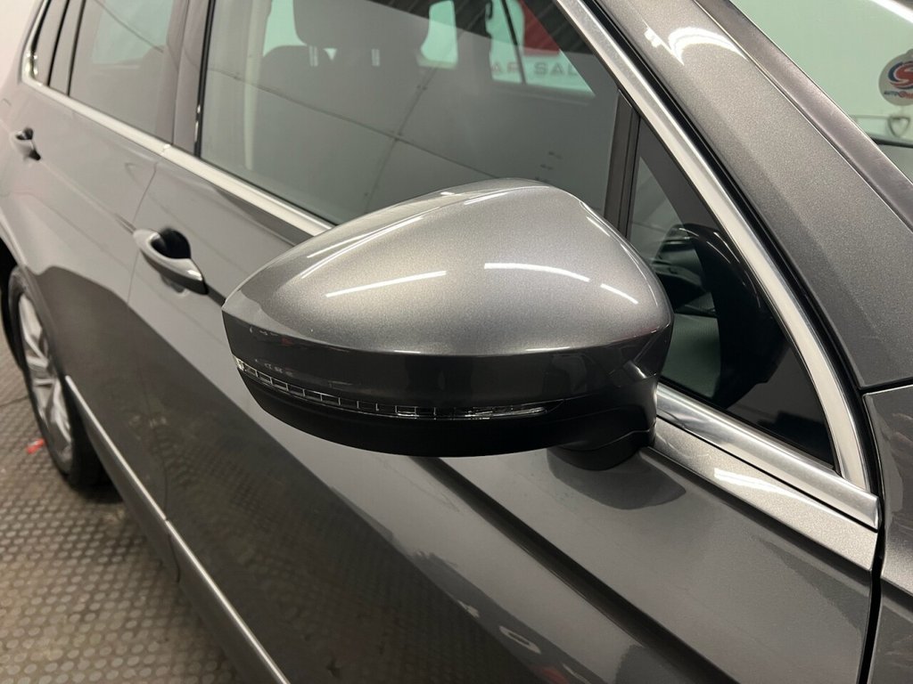 Used Volkswagen Tiguan 2016 for sale - 76923598: Photo 10