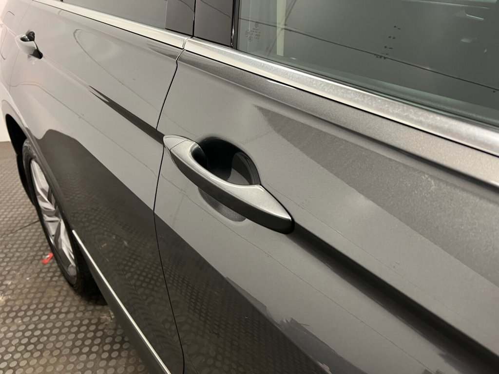 Used Volkswagen Tiguan 2016 for sale - 76923598: Photo 11