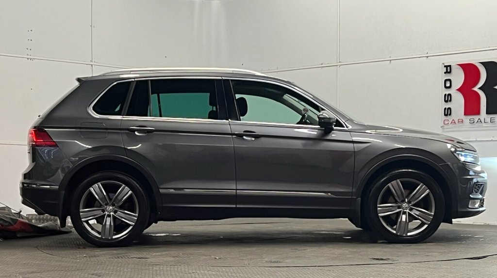 Used Volkswagen Tiguan 2016 for sale - 76923598: Photo 2