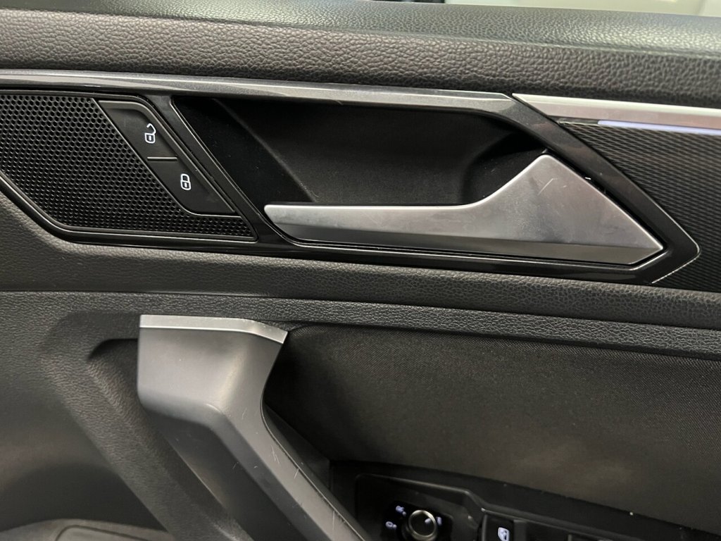 Used Volkswagen Tiguan 2016 for sale - 76923598: Photo 23