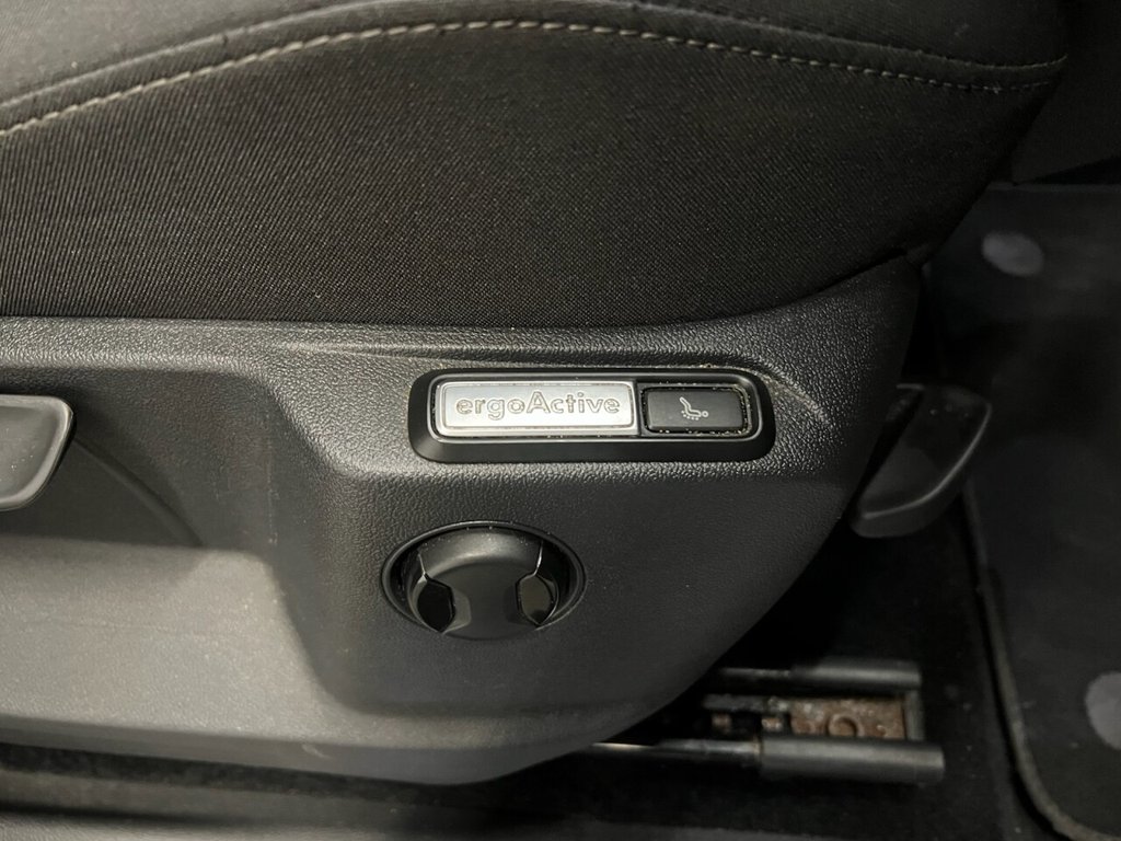 Used Volkswagen Tiguan 2016 for sale - 76923598: Photo 25