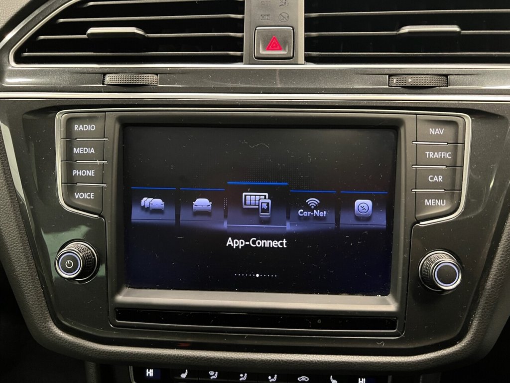 Used Volkswagen Tiguan 2016 for sale - 76923598: Photo 26