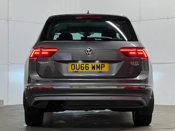 Used Volkswagen Tiguan 2016 for sale - 76923598: Photo