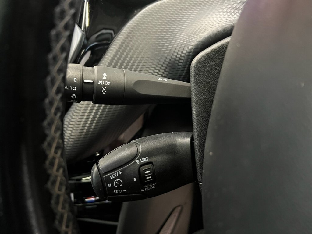 Used Peugeot 2008 2018 for sale - 77187980: Photo 28