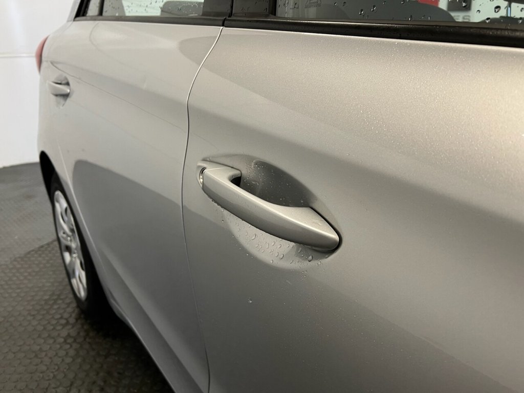 Used Hyundai i20 2015 for sale - 77734659: Photo 11