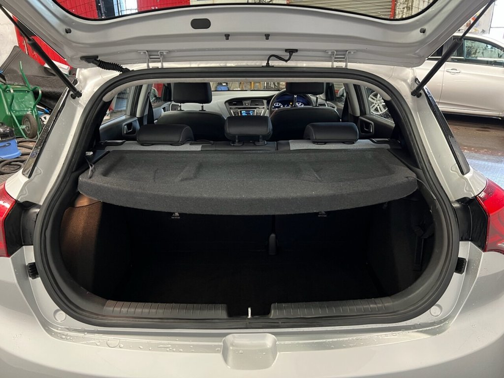 Used Hyundai i20 2015 for sale - 77734659: Photo 14