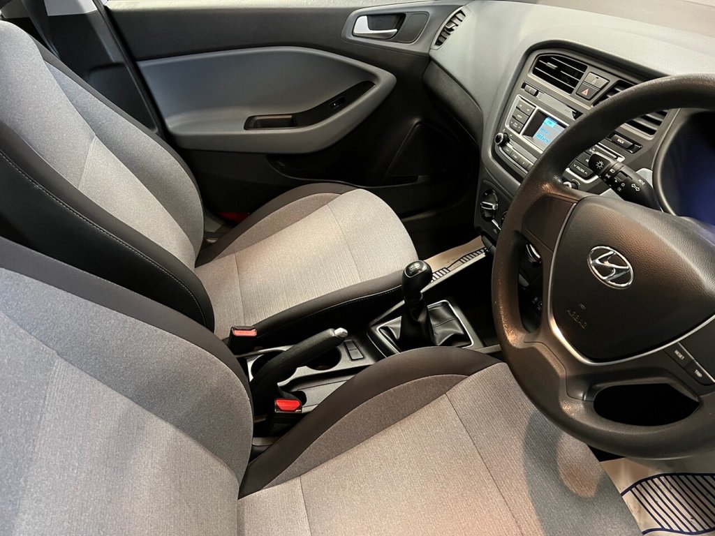 Used Hyundai i20 2015 for sale - 77734659: Photo 19