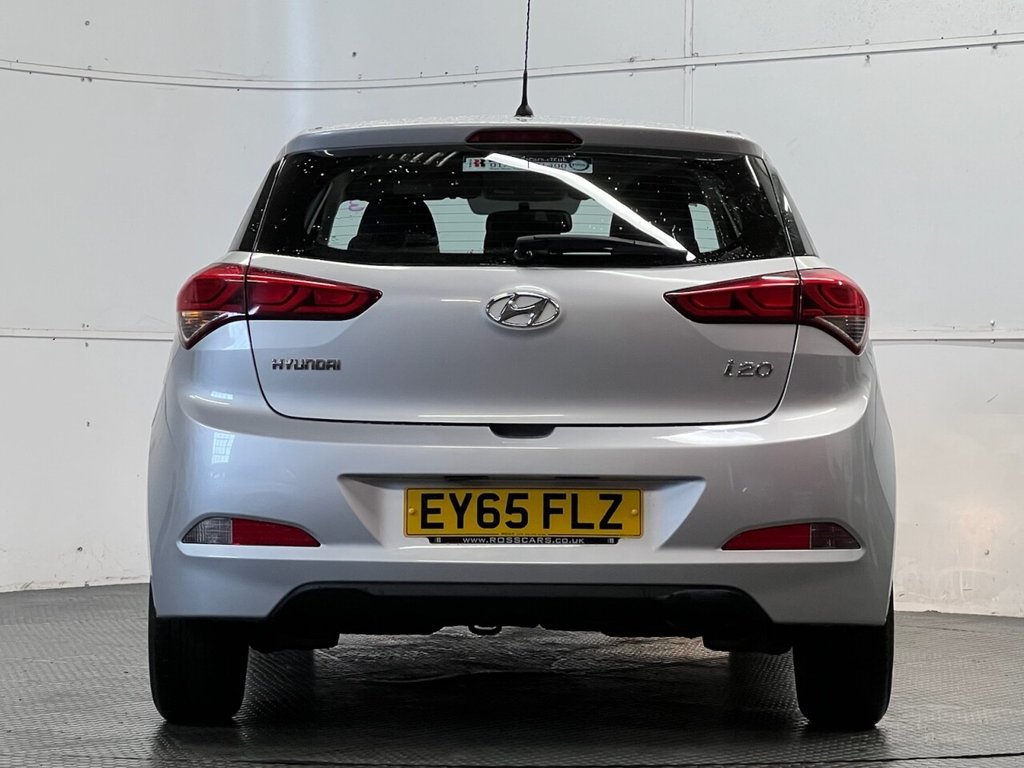 Used Hyundai i20 2015 for sale - 77734659: Photo 4