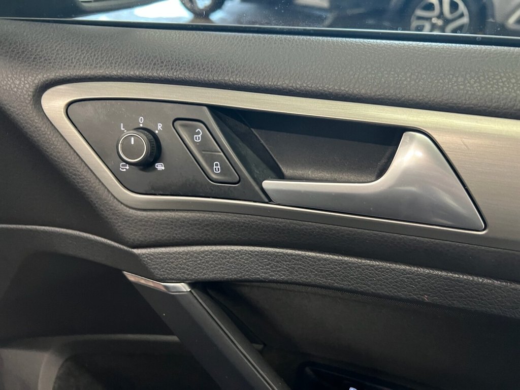 Used Volkswagen Golf 2015 for sale - 77463446: Photo 21