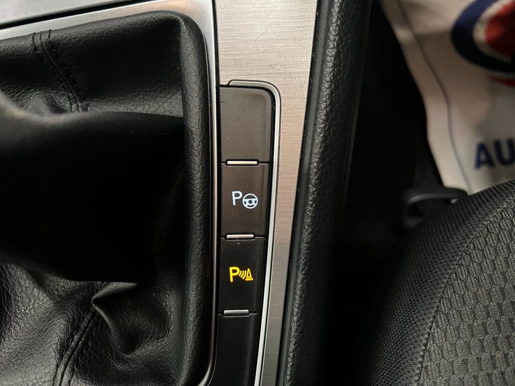 Used Volkswagen Golf 2015 for sale - 77463446: Photo 26