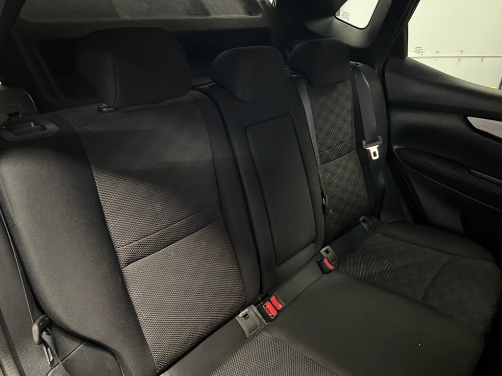 Used Nissan Qashqai 2017 for sale - 76582157: Photo 17