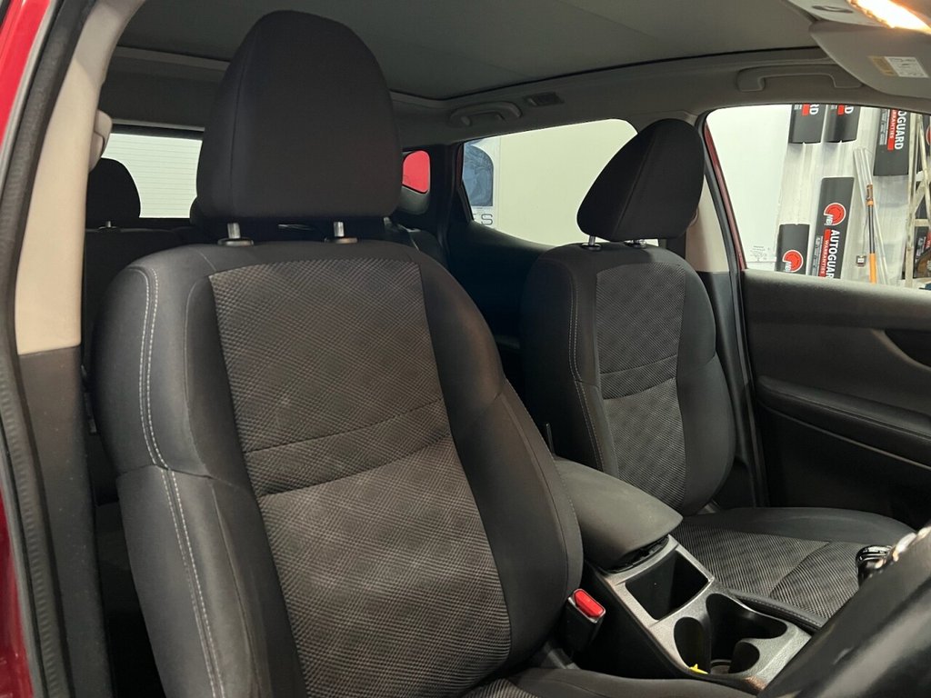 Used Nissan Qashqai 2017 for sale - 76582157: Photo 22