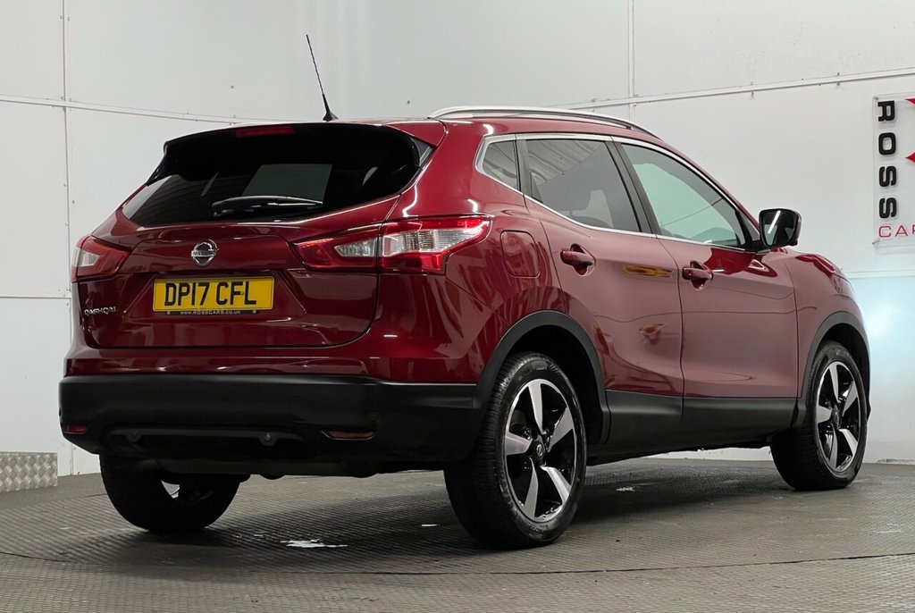 Used Nissan Qashqai 2017 for sale - 76582157: Photo 3