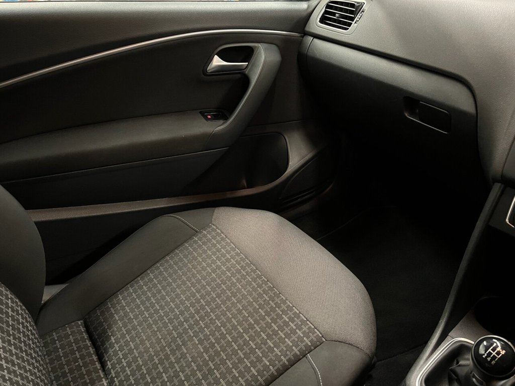 Used Volkswagen Polo 2017 for sale - 77153758: Photo 31