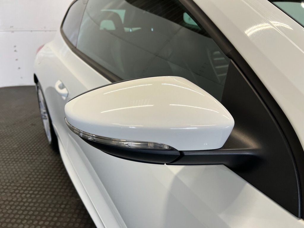 Used Volkswagen Scirocco 2017 for sale - 77408712: Photo 10