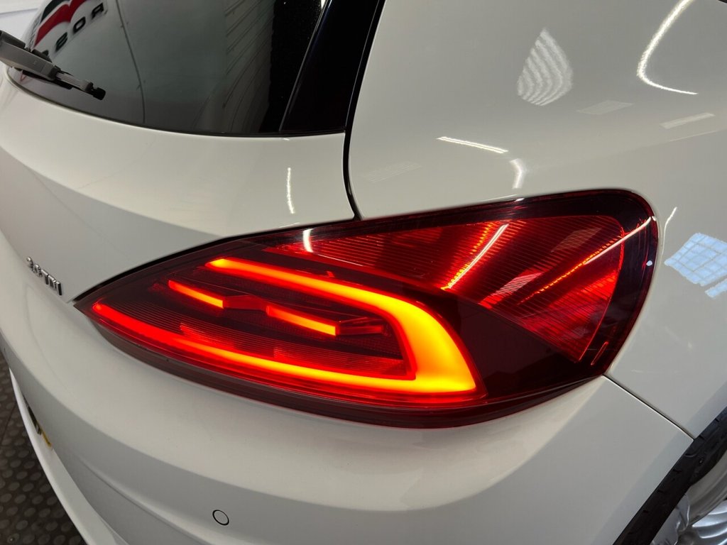 Used Volkswagen Scirocco 2017 for sale - 77408712: Photo 12