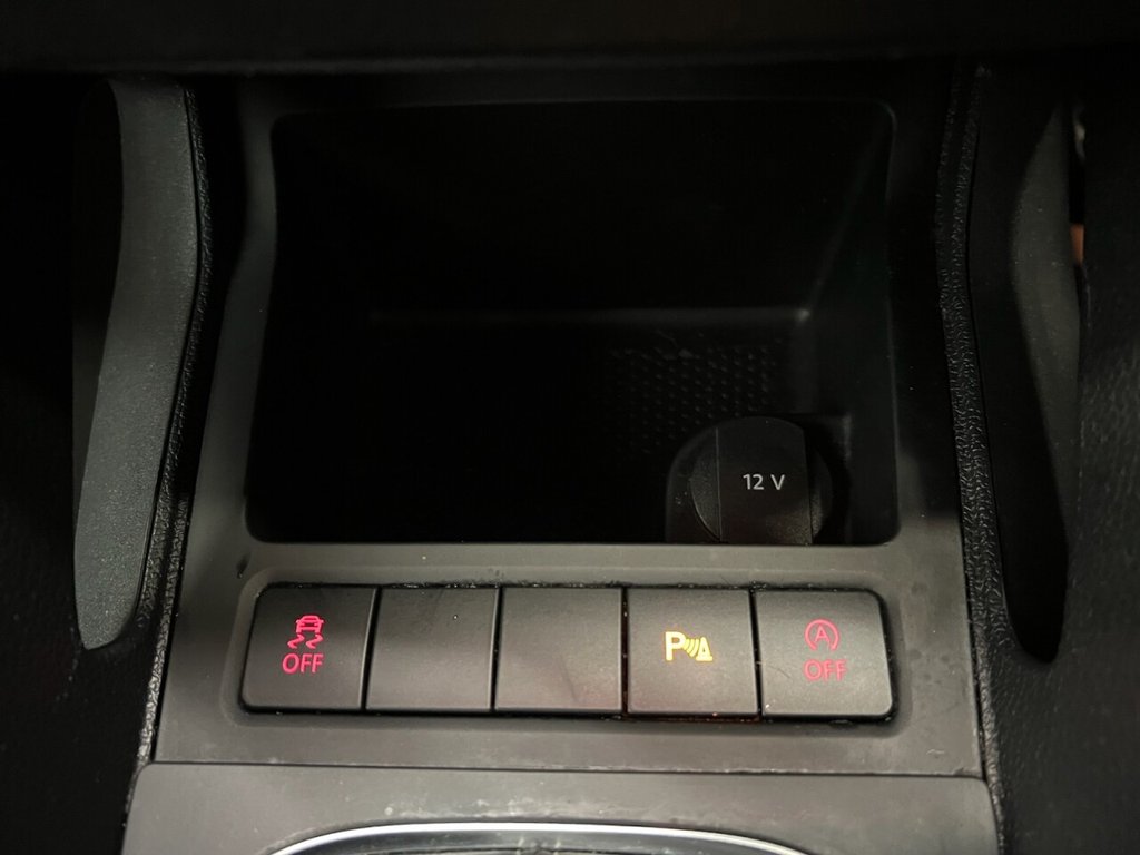 Used Volkswagen Scirocco 2017 for sale - 77408712: Photo 25