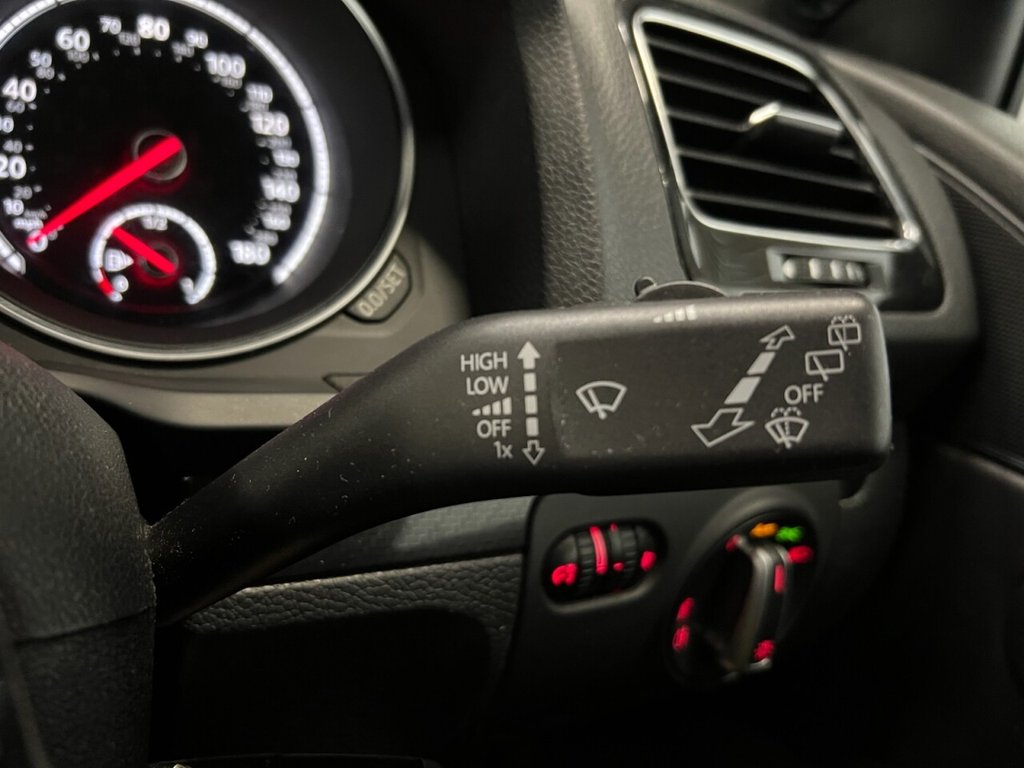 Used Volkswagen Scirocco 2017 for sale - 77408712: Photo 29