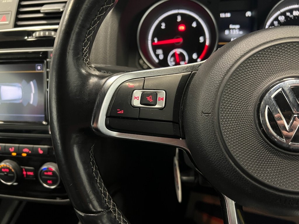 Used Volkswagen Scirocco 2017 for sale - 77408712: Photo 30