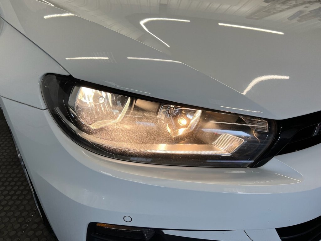 Used Volkswagen Scirocco 2017 for sale - 77408712: Photo 9