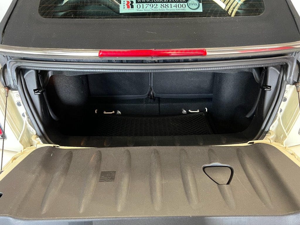 Used MINI Convertible 2013 for sale - 78082634: Photo 14