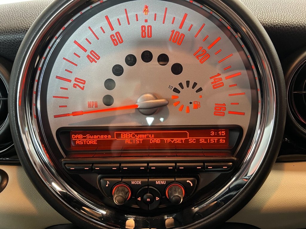 Used MINI Convertible 2013 for sale - 78082634: Photo 17