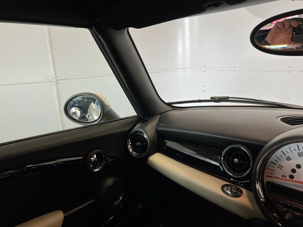 Used MINI Convertible 2013 for sale - 78082634: Photo 24