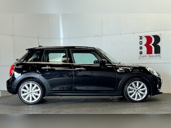 Used MINI Hatch 2020 for sale - 78818936: Photo
