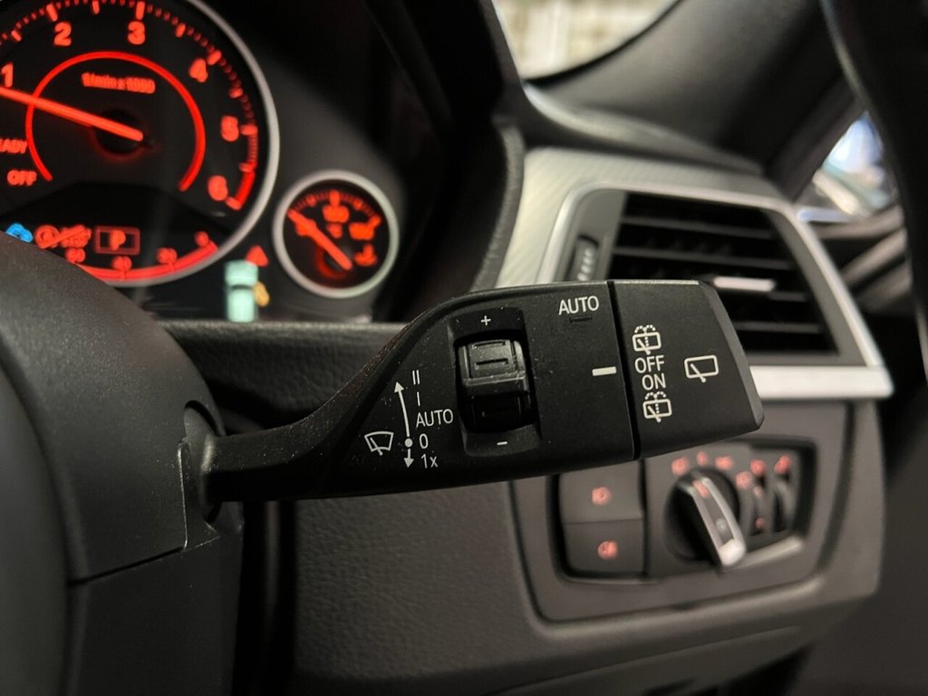 Used BMW 3 Series 2019 for sale - 77593909: Photo 33